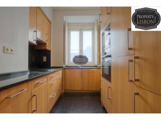 Charming 4 Bedroom Lisbon Apartment..