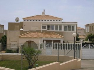 5 Bedrooms - Bungalow - Alicante - For..