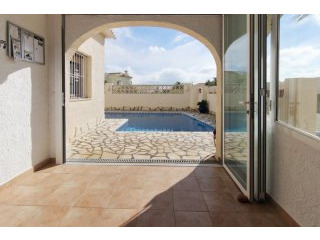 Modern 2 bedroom Villa with sea view