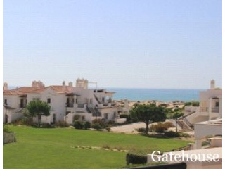 2 Bed Apartment For Sale In Dunas..