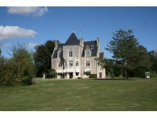 5 bedroom Castle For Sale: 17300..