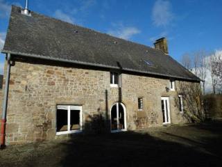 Character Farmhouse, Exposed Beams