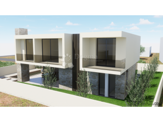 EKSKLUZIVNO!! OTOK UGLJAN – GRAĐEVINSKO ZEMLJIŠTE S PROJEKTO