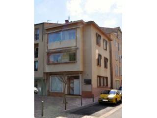 Nice Town House, In Move-In Condition..