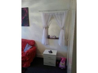 1 bedroom flat 