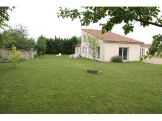 3 bedroom House For Sale: 86170 SECTEUR..