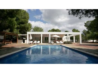 Charming house in Cala Jondal