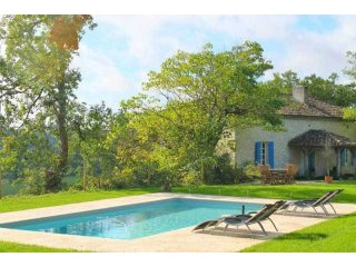 Country House With Swimming Pool