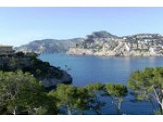 3 Bedrooms - Apartment - For Sale