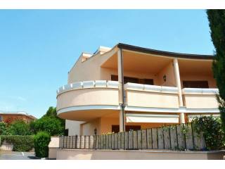 2 Bedrooms - Apartment - For Sale