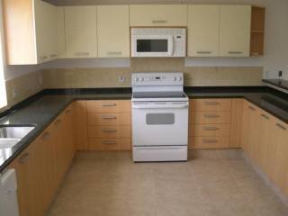 4 bedroom Property For Sale: Millennium..