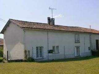 Farmhouse To Renovate With Barn