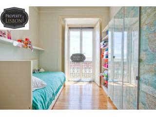 Lisbon 3 Bedroom Apartment Renovated..