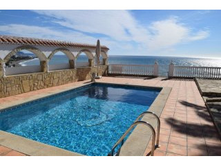 Villa for Sale in Nerja 950.000 €