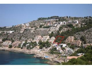 1000m2 plot in Cala Llamp with..