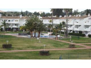 Apartment - Beautiful top floor..