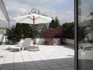 Luxus 2-Zi. Penthouse Wohnung mit der..