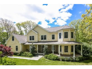4 bedroom House For Sale: 8 Briggs..