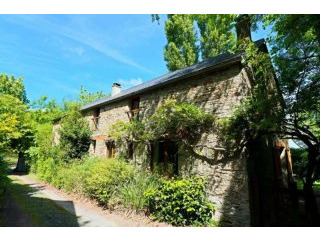 Rural House with Guest Gite and Pool