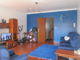 Spacious 3 bedroom apartment with..
