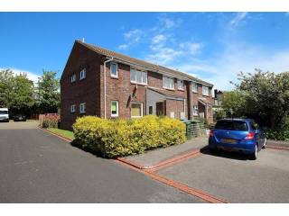 1 bedroom Flat For Sale: Wagtail Way..