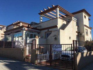 2 Bedrooms - Property - Alicante - For..