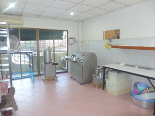 Modern shop house on northern 3rd road..