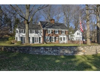 5 bedroom Detached House For Sale: 36..