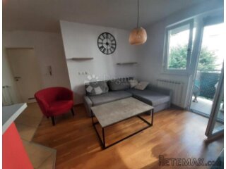 Arena Centar 5 min – 2-soban stan s lođom, 42 m²