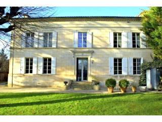 3 Bedroom Manor House For Sale