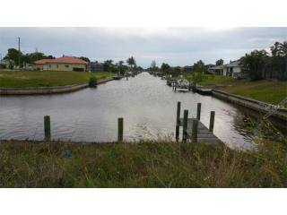 Land For Sale: 1519 Se 11th Ave, Cape..