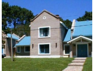 4 Bedroom House - For Rent - Rinc. Del..