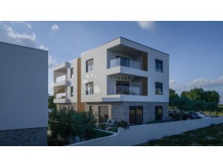 ATRAKTIVAN STAN, 2. RED OD MORA – BRODARICA