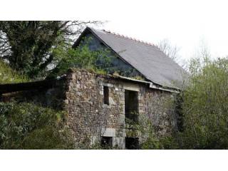 Country House To Renovate Fully
