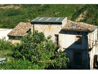 Unique group of 3 houses with beautiful..