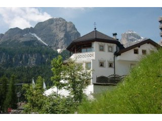 3 bedroom Apartment For Sale: Col..