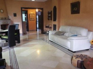 2 Bed furnished Apartment - 2 Bath -..