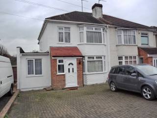 4 Bedrooms - Property - Kent - For Rent