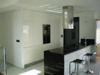 3 Bedrooms - Property - Alicante - For..