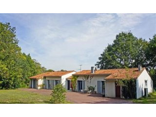 5 Bedrooms - House - Poitou-Charentes..