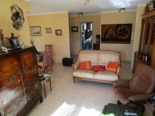 Luxurious three bed in Republique