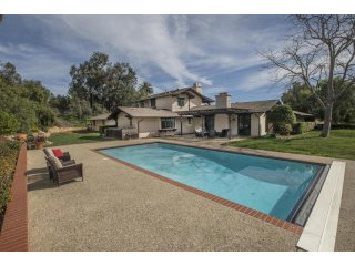 5 bedroom House For Sale: 327 San..