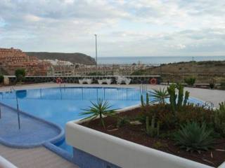 Vista Hermosa IV, Los Cristianos..