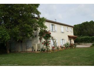 7 bedroomed bungalow in very good..