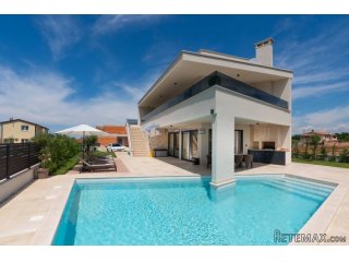 Poreč-Vila sa bazenom