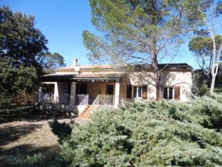 3 Bed Villa With Garden, Terrace..
