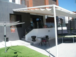 2 Bedrooms - Apartment - Alicante - For..