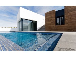 These are magnificent luxurious 4 bedroom, 3 bathroom..