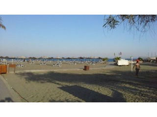 1 bedroom flat near the beach