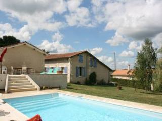 Prestige Country House With Guesthouse..